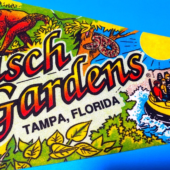 BUSCH GARDENS VINTAGE 90’s TAMPA FLORIDA COLLECTIBLE SOUVENIR PENNANT FLAG 30” - Picture 3 of 16